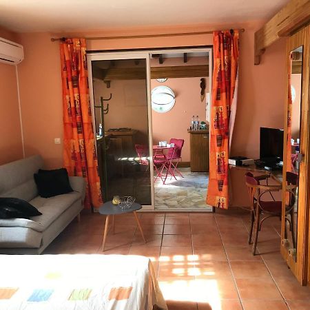 Le Studio De Vero Apartment Sainte-Anne  Luaran gambar